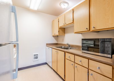 Hazelwood Station Apartment 321 KITCHEN