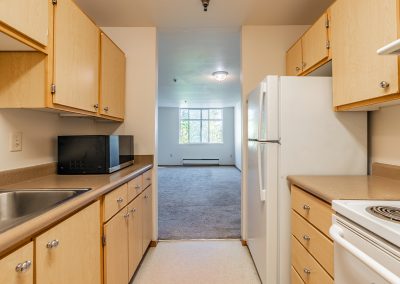 Hazelwood Station Apartment 321 KITCHEN
