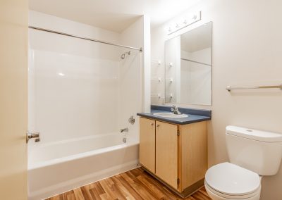 Hazelwood Station Apartment 201 BATHROOM