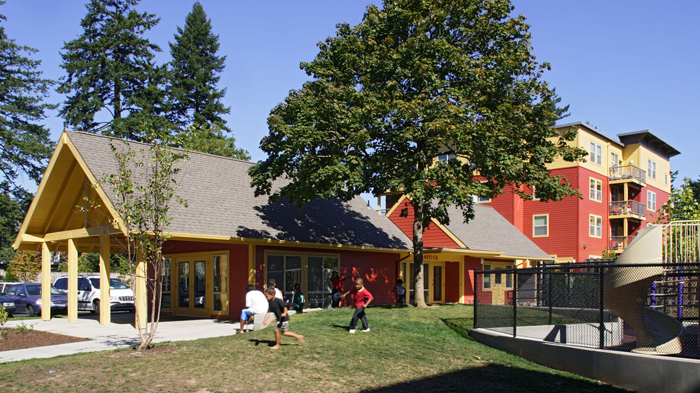 Hazelwood Station Apartments Portland